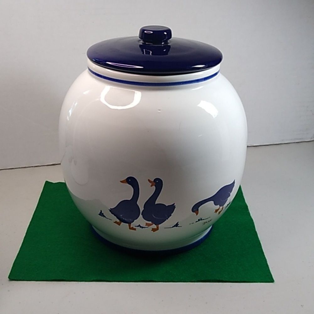Vintage Rosenthal Netter Pottery Kitchen Ceramic Cookie Jar